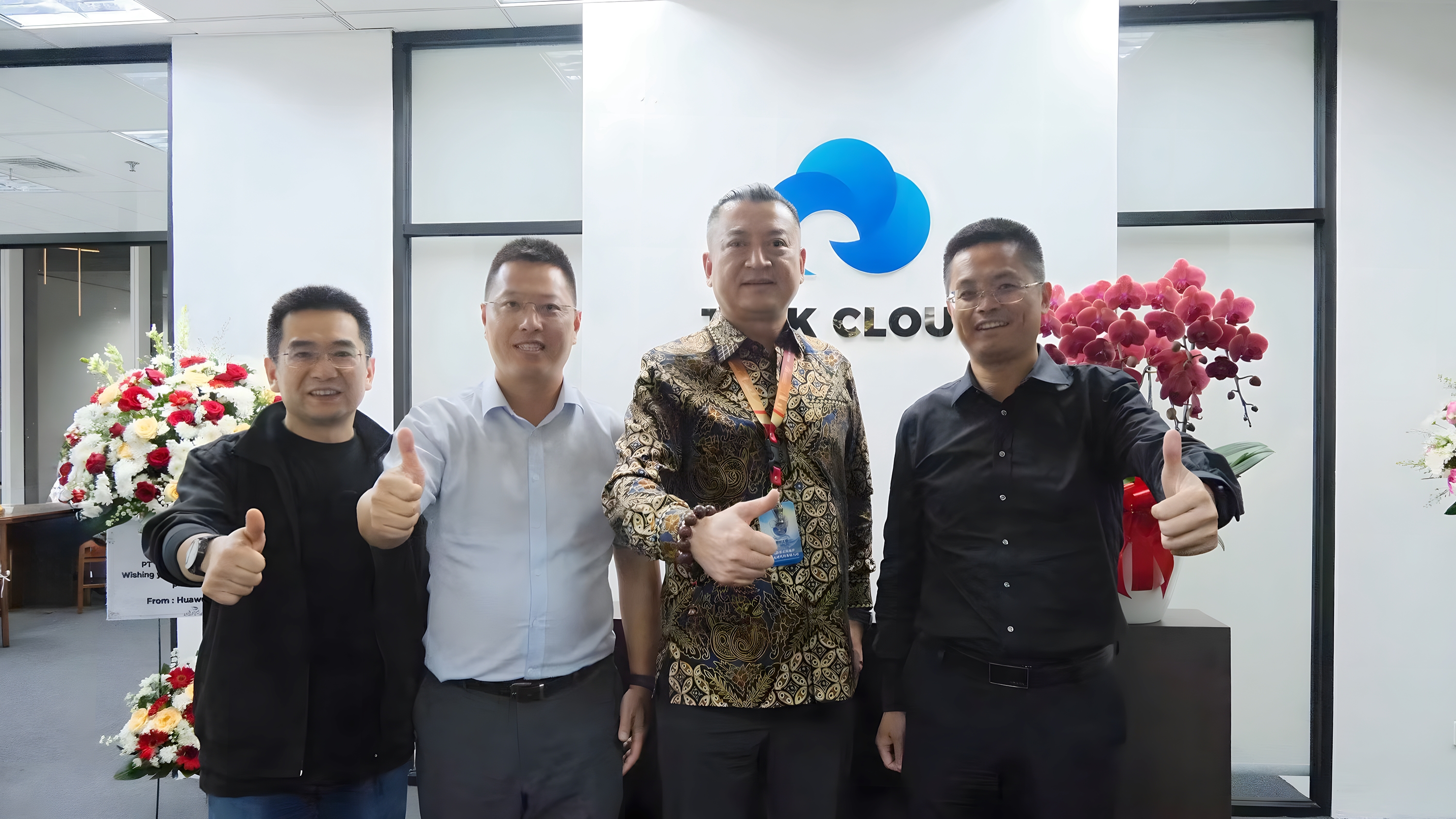 新拓云雅加达扬帆启航,全球实时云赋能东南亚数字化转型 新拓云雅加达扬帆启航,全球实时云赋能东南亚数字化转型